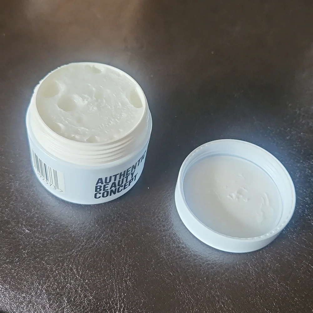 NWT Authentic Beauty Concept Hydrate Mask